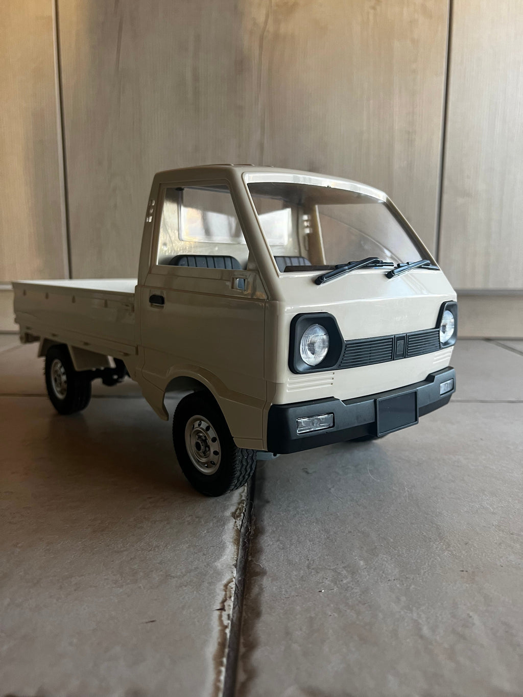 Caminhão Elétrico de Carga com Controle Remoto - Imagem 5